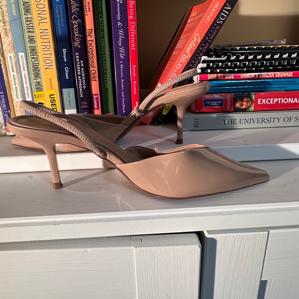 ZARA Women's Nude Patent Slingback Heels - Picture 6 of 9